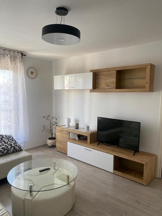 Apartment Vrbani Zagabria Esterno foto