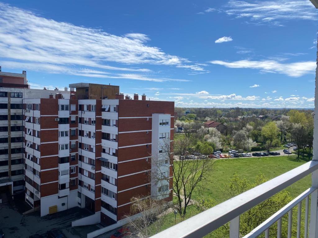 Apartment Vrbani Zagabria Esterno foto